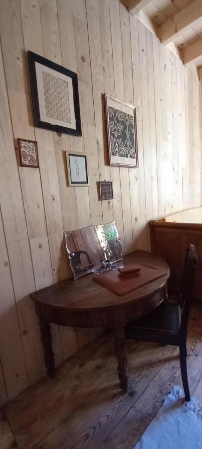 Appartement De Charme Dans Une Maison Isolee Presilly  Kültér fotó
