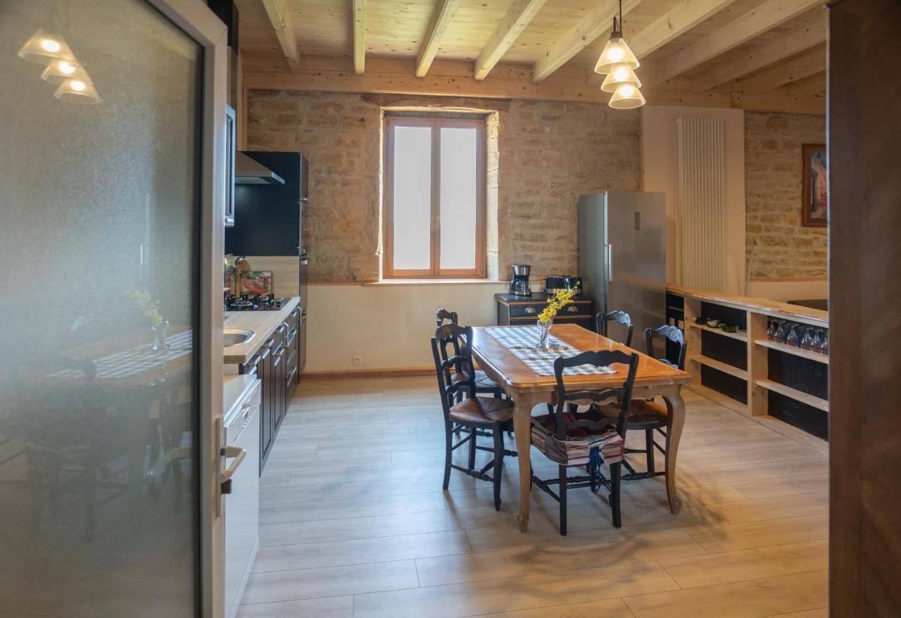 Appartement De Charme Dans Une Maison Isolee Presilly  Kültér fotó